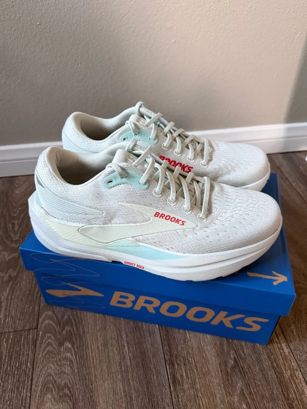 Brooks Ghost Max 3